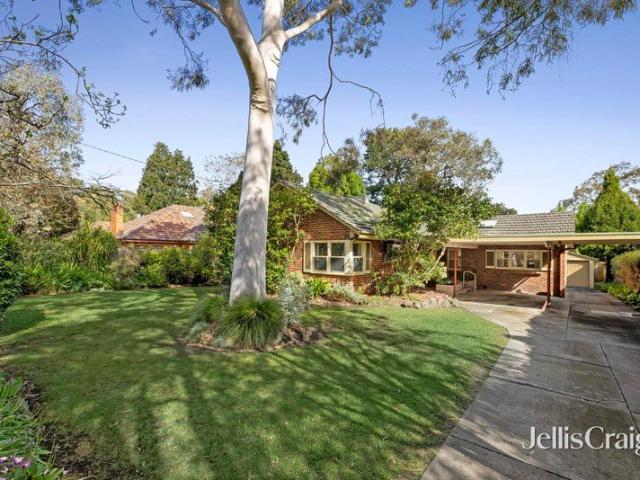 Clinker brick rewards in exclusive Blackburn Lake Sanctuary precinct