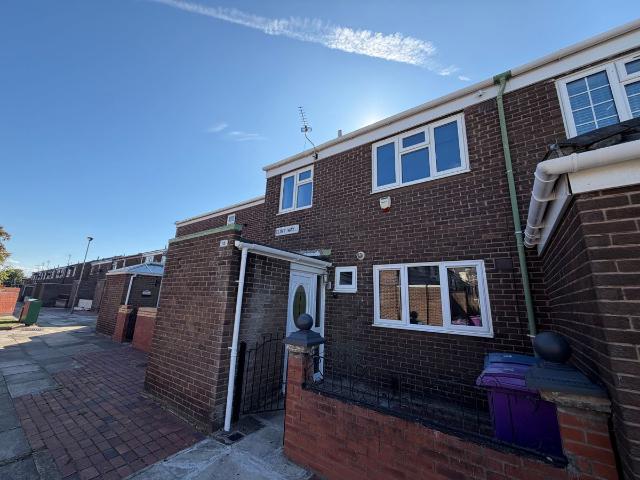 Clint Way, Liverpool L7, 3 bed terraced house to rent, £1,200 pcm | PrimeLocation
