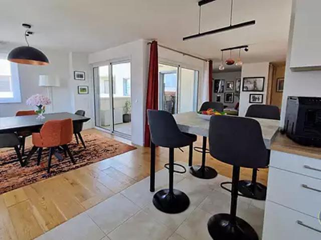 Clisson 44190 Achat / Vente appartement 5 pièces t5 au dernier étage