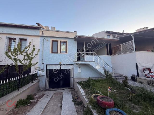 Clk'dan 75.yıl Mah. 3+1 Geniş Ferah Bahçeli Villa