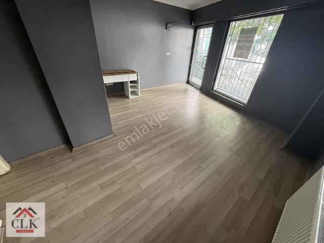 Clk'dan Camlık Mh Kiralık 1+0 Stüdyo Daire