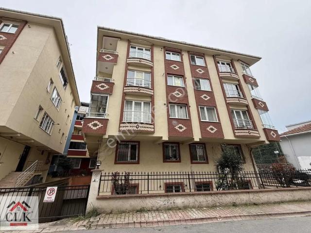 Clk'dan Hamidiye Mah. İçi Tamamen Yenilenmiş Satılık 3+1 Arakat