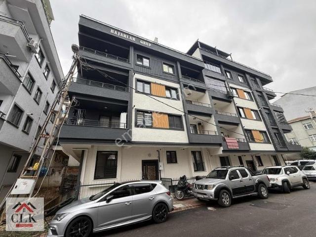 Clk'dan Mehmet Akif Mh 3+1 Ebeveyn Banyolu Kiralık Arakat Daire