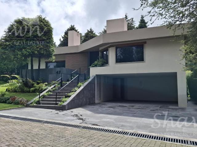 CLUB DE GOLF LOS ENCINOS EN VENTA Residencia de lujo reci?n renovada
