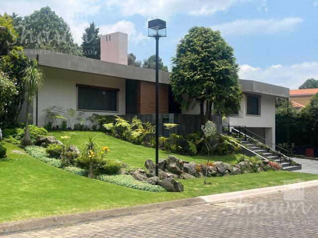 CLUB DE GOLF LOS ENCINOS EN VENTA Residencia de lujo reci?n renovada