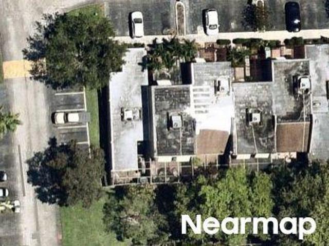 Clubhouse Rd