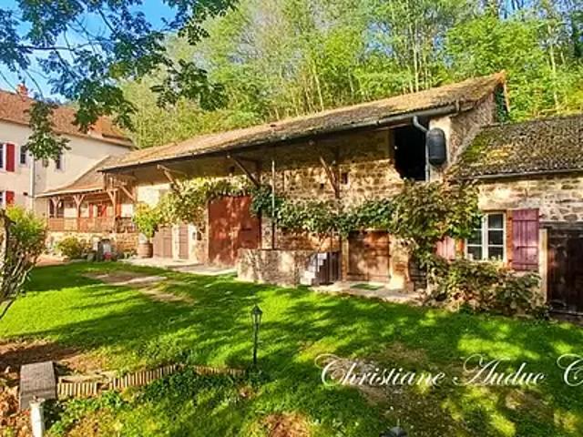 Cluny 71250 Achat / Vente maison 9 pièces t9 jardin terrasse