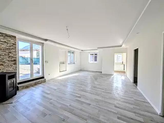 Cluses 74300 Achat / Vente appartement 5 pièces t5 terrasse parking