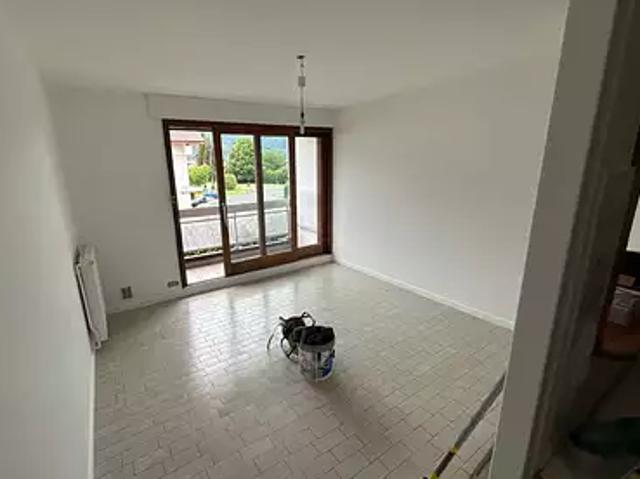 Cluses 74300 Location appartement 2 pièces t2 parking