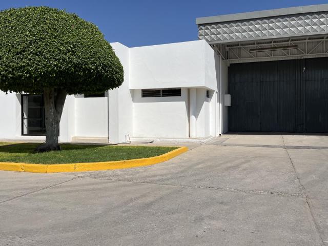 Cluster Industrial | Bodegas en Renta desde 679 m?