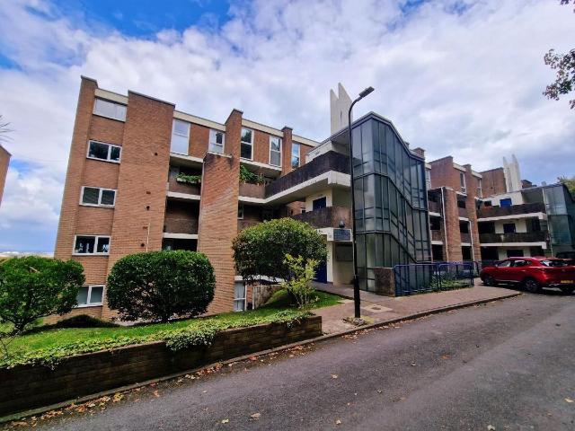 Clwyd, Northcliffe, Penarth CF64, 2 bed flat to rent, £1,000 pcm | PrimeLocation
