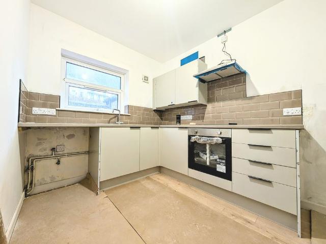 Clydach Road, Tonypandy