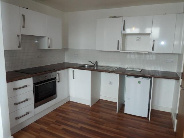 Clyde Court, Leicester LE1, 2 bed flat to rent, £815 pcm | PrimeLocation