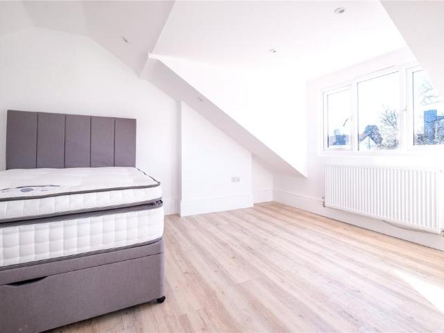 Clyde Road, Croydon, CR0 House share to rent £850 pcm £196 pw