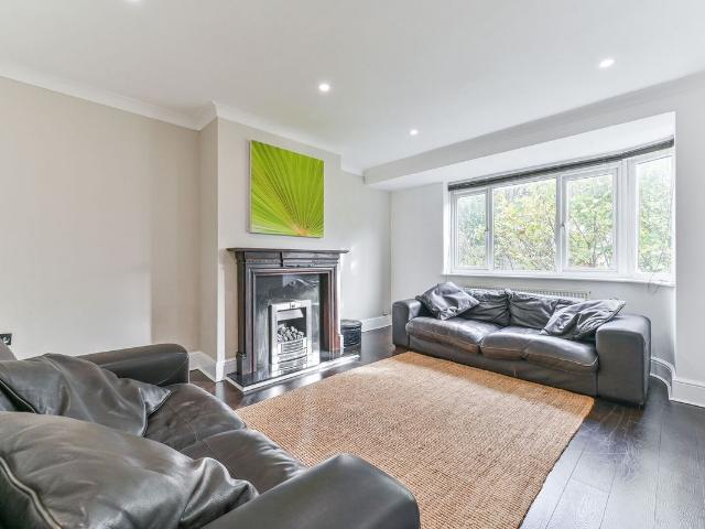 Clyde Road, East Croydon, Croydon CR0, 2 bed maisonette to rent, £2,000 pcm | PrimeLocation