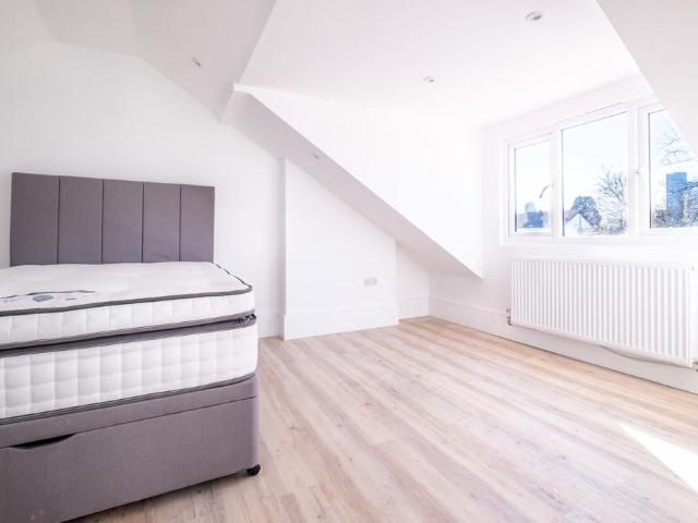 Clyde Road, East Croydon Flat share to rent £850 pcm £196 pw
