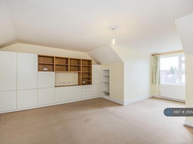 Clyde Road, Wallington, SM6 1 bed flat to rent £1,300 pcm £300 pw