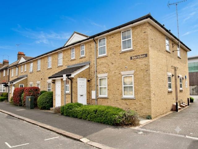 Clydesdale Road, Hornchurch RM11, 2 bed flat to rent, £1,899 pcm | PrimeLocation
