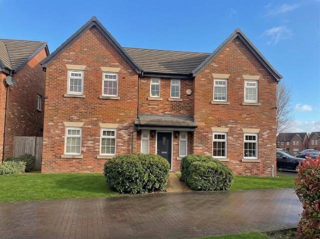 Clydesdale Road, Lightfoot Green, Preston, Lancashire PR4, 5 bed detached house to rent, £2,395 pcm | PrimeLocation