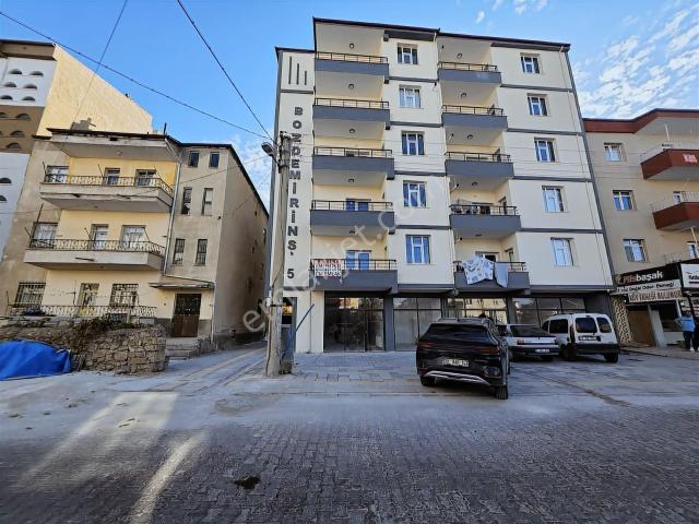 Cm Emlaktan, Özkaya Market Yanı İçi Full Yapılı Sıfır 3+1 Daire