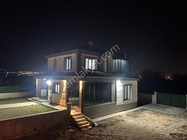 Cm Emlak Sazlıca Bim Market Arkası Harika Konum 4+1 Dubleks Ev