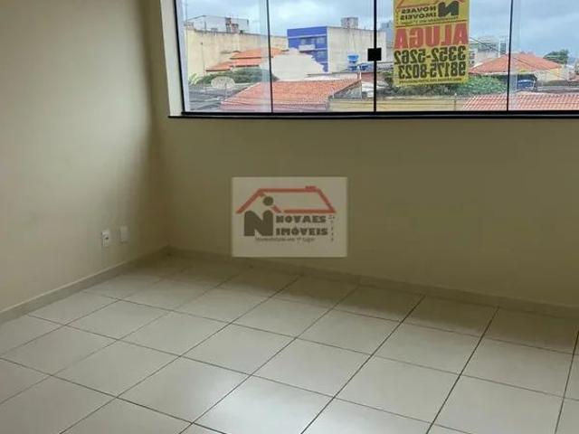 CNF 03, 3 QUARTOS SENDO 2 DELES SUÍTE, + DESPENSA, SALA, COPA, COZINHA, QUINTAL