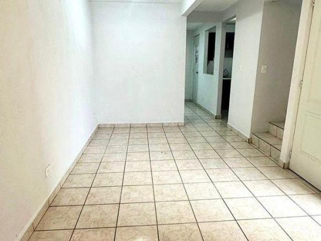 CP CASA EN VENTA EN LOMAS DE TERRABELLA