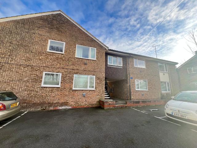 Crouch Court, Harlow CM20, 1 bed flat to rent, £1,200 pcm | PrimeLocation