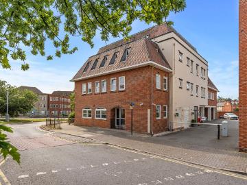 Crouch Street, Colchester CO3, 1 bed flat to rent, £950 pcm | PrimeLocation