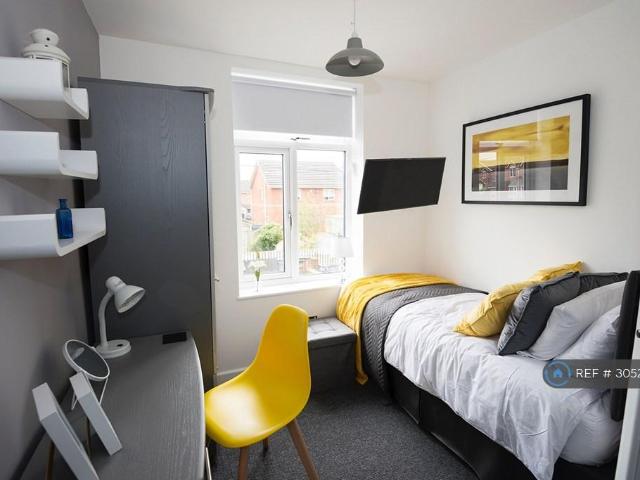Crow Lane East, Newton Le Willows, WA12 1 bed in a house share to rent £550 pcm £127 pw