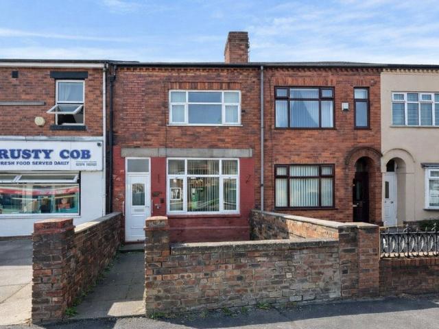 Crow Lane West, Newton le Willows, WA12 2 bed terraced house to rent £895 pcm £207 pw