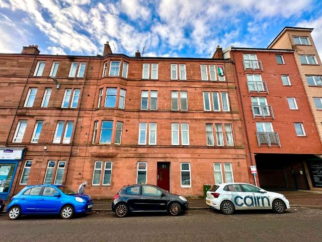 Crow Road, Glasgow G11, 1 bed flat to rent, £800 pcm | PrimeLocation
