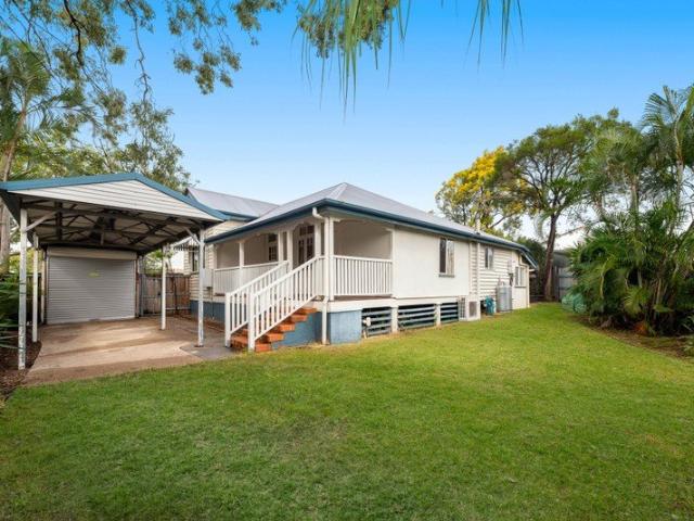 Crowd pleasing credentials Soul filled interiors, smart updates & serious space for toys