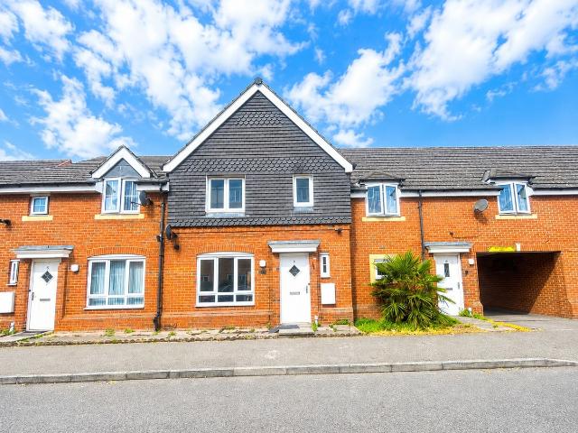 Crowe Road, Bedford MK40, 3 bed property to rent, £1,500 pcm | PrimeLocation