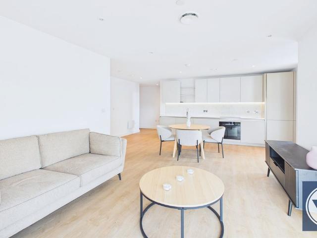 Crown View, Dantzic Street M4, 2 bed flat to rent, £1,650 pcm | PrimeLocation