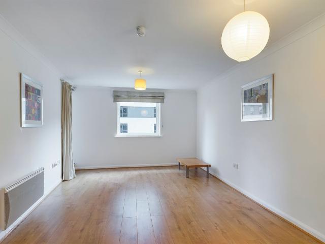 Crown Heights, Alencon Link, Basingstoke RG21, 2 bed flat to rent, £1,300 pcm | PrimeLocation
