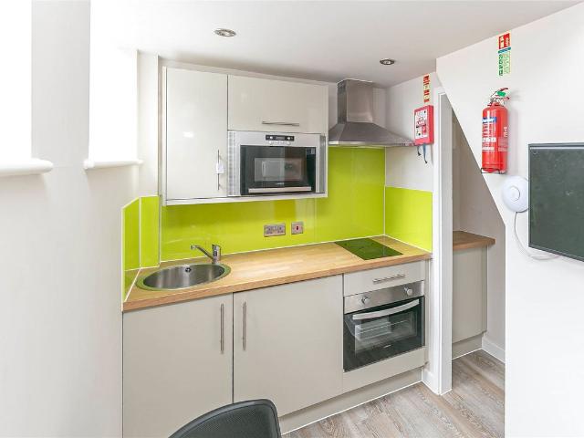 Crown House, 37 41 Prince Street, City Centre, Bristol BS1, 1 bed maisonette to rent, £1,150 pcm | PrimeLocation