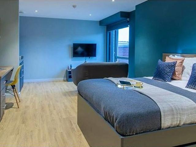 Crown House Sheffield 1 Bed Apartment
