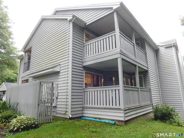 Crown Knoll Ct Apt,groton, Condo For Sale