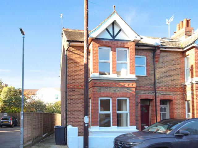 Crown Road, Portslade, Brighton BN41, 4 bed end terrace house to rent, £1,800 pcm | PrimeLocation