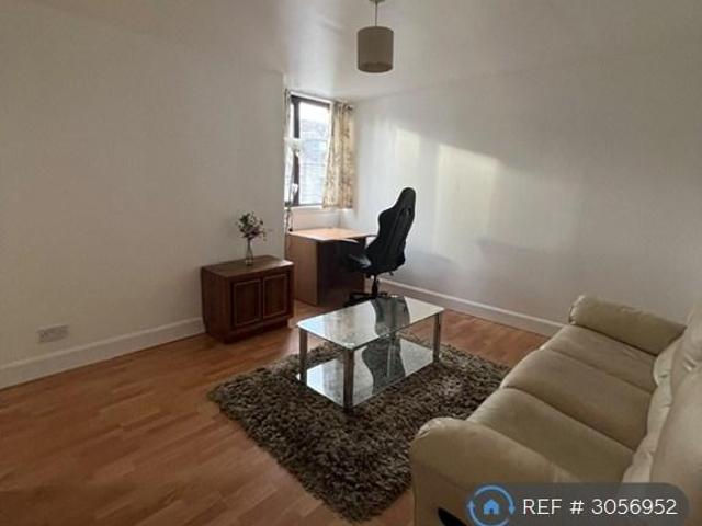 Crown St, Aberdeen, AB11 1 bed flat to rent £575 pcm £133 pw
