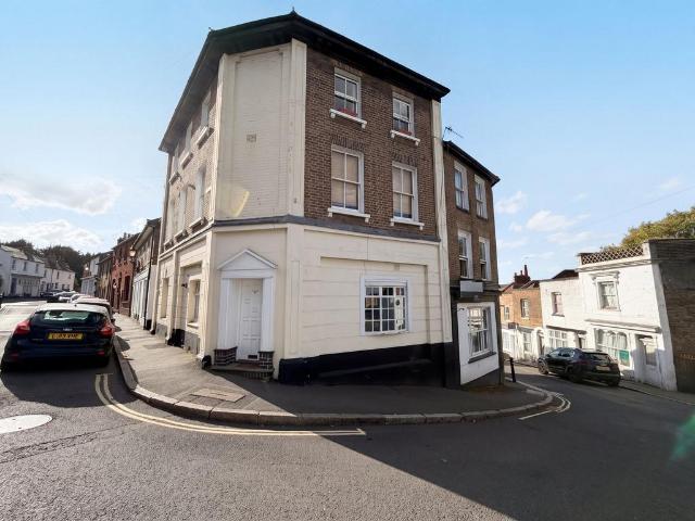 Crown Street, Harrow, HA2 1 bed flat to rent £1,800 pcm £415 pw
