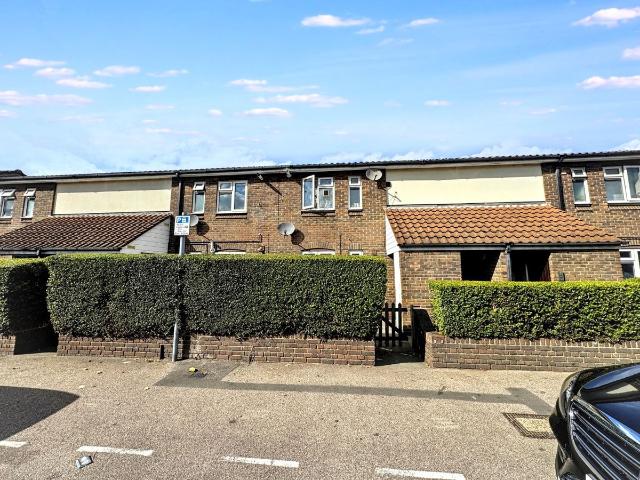 Crownfield Road, Stratford E15, 1 bed maisonette to rent, £1,750 pcm | PrimeLocation