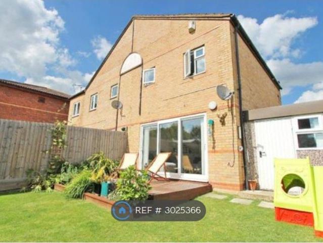 Crownhill, Milton Keynes MK8, 3 bed semi detached house to rent, £1,450 pcm | PrimeLocation