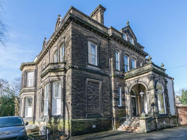 Croxteth Drive, Liverpool L17, 1 bed flat to rent, £1,175 pcm | PrimeLocation
