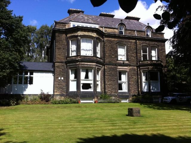 Croxteth Drive, Liverpool L17, 2 bed flat to rent, £1,050 pcm | PrimeLocation