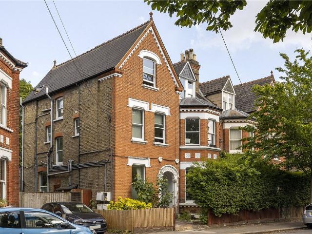 Croxted Road, London SE21, 2 bed flat to rent, £2,500 pcm | PrimeLocation