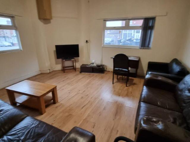 Croydon Road, Bournbrook B29 6 bed terraced house to rent £2,946 pcm £680 pw