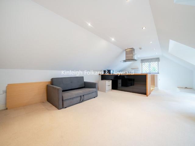 Croydon Road, Keston, Kent BR2, 1 bed detached house to rent, £1,500 pcm | PrimeLocation