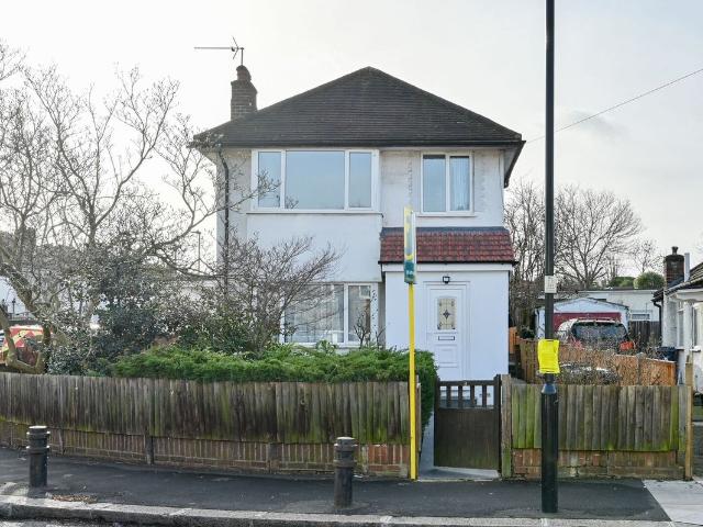 Croyde Avenue, Greenford UB6, 2 bed terraced house to rent, £2,000 pcm | PrimeLocation
